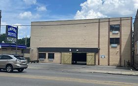 Capital O Empire Motel Chicago I-94